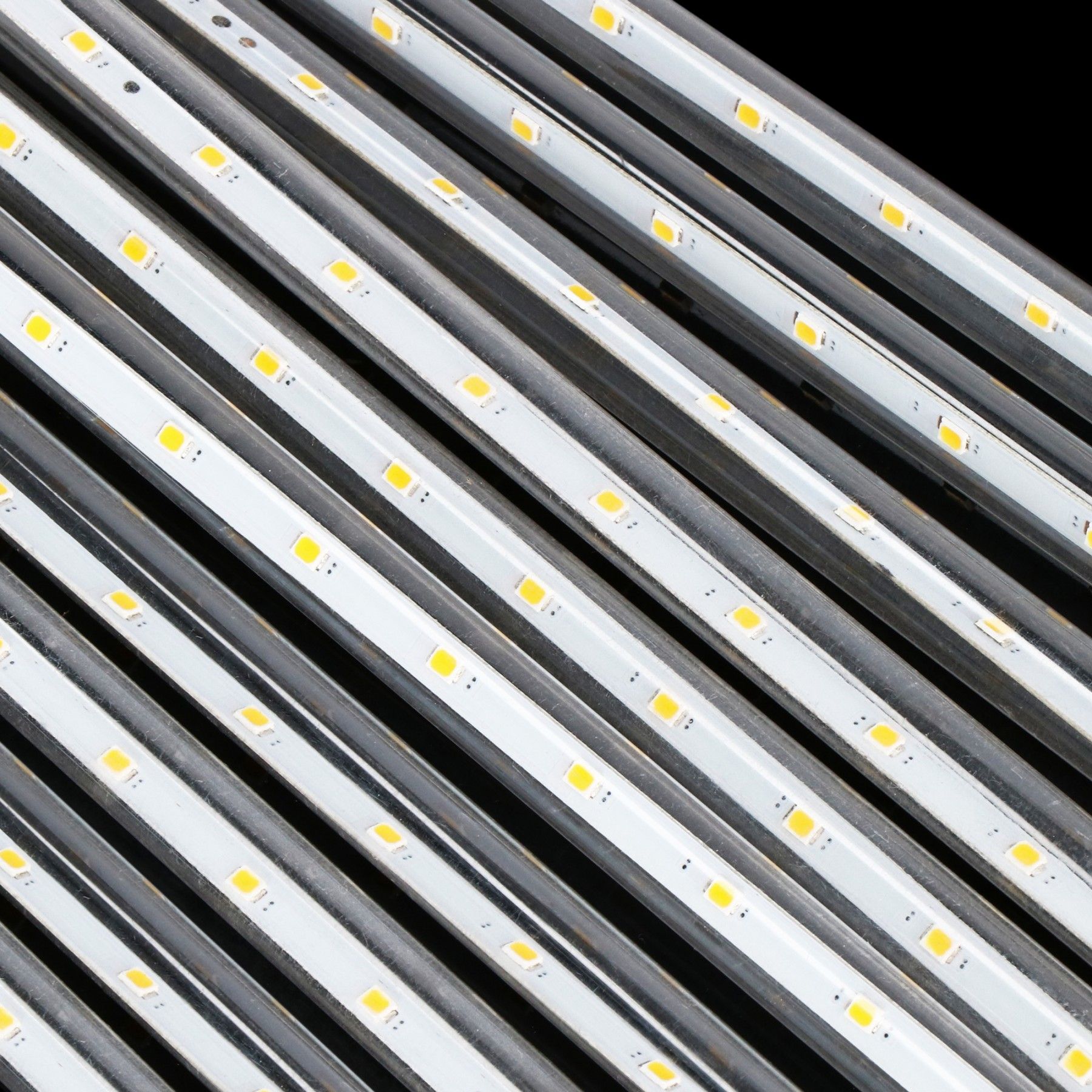 Гирлянда метеоритный дождь Springos 4 м 480 LED CL1212 Warm White